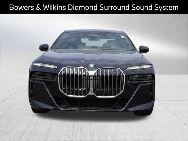 New 2026 Carbon Black Metallic BMW 760i xDrive image 8