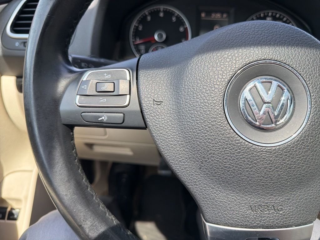 Used 2013 Salsa Red Volkswagen Lux image 14