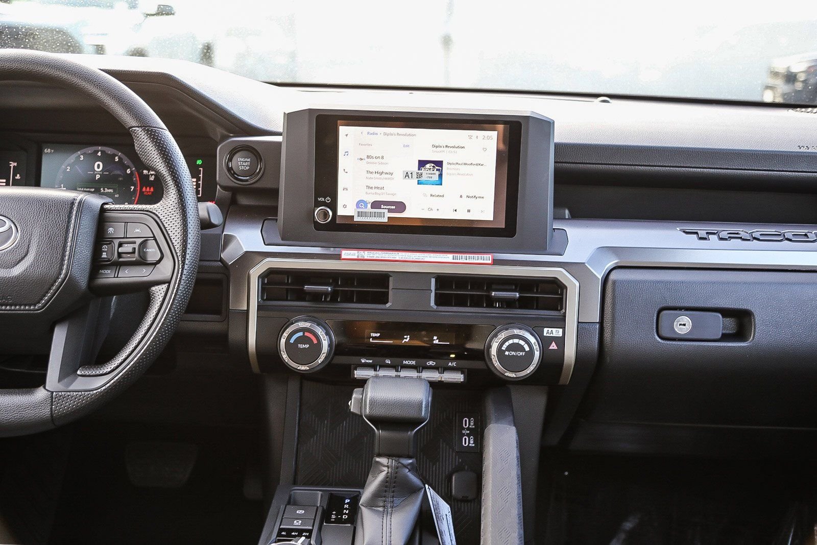 2026 Toyota Tacoma SR5 - Photo 13