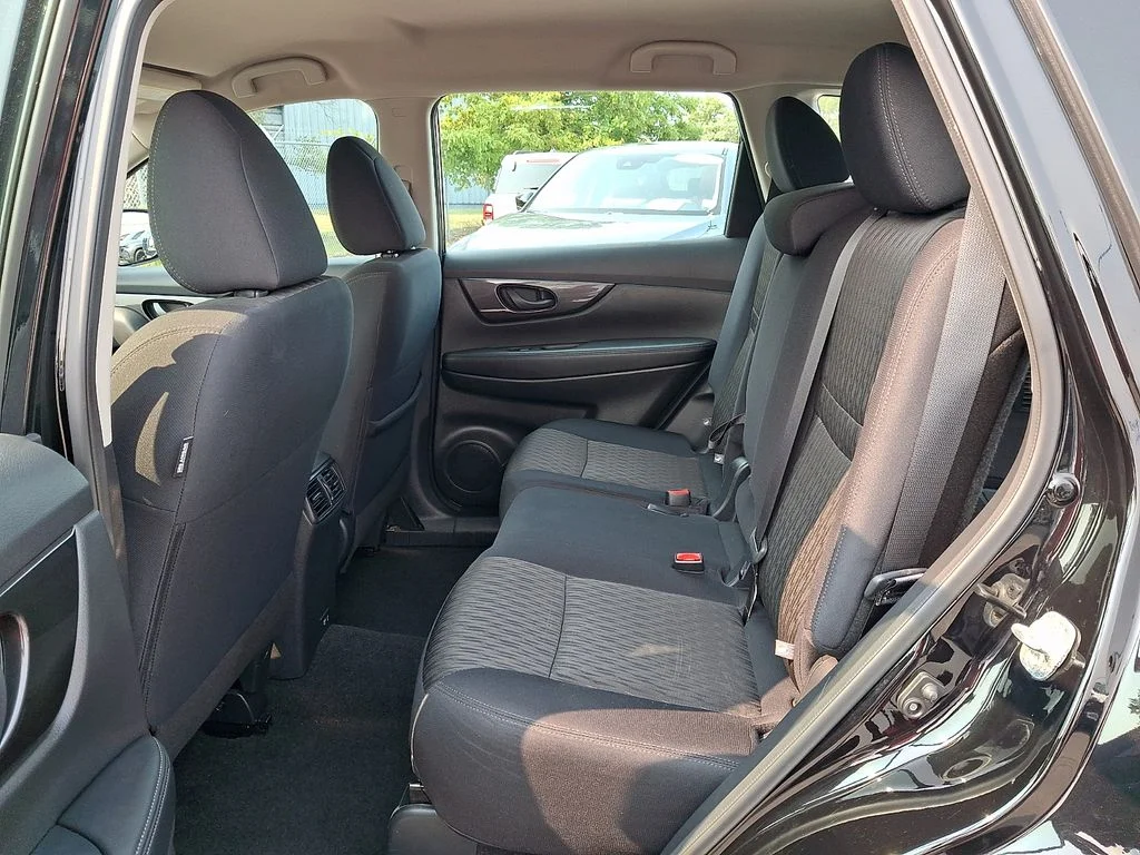 Certified Used 2020 Magnetic Black Nissan S image 10