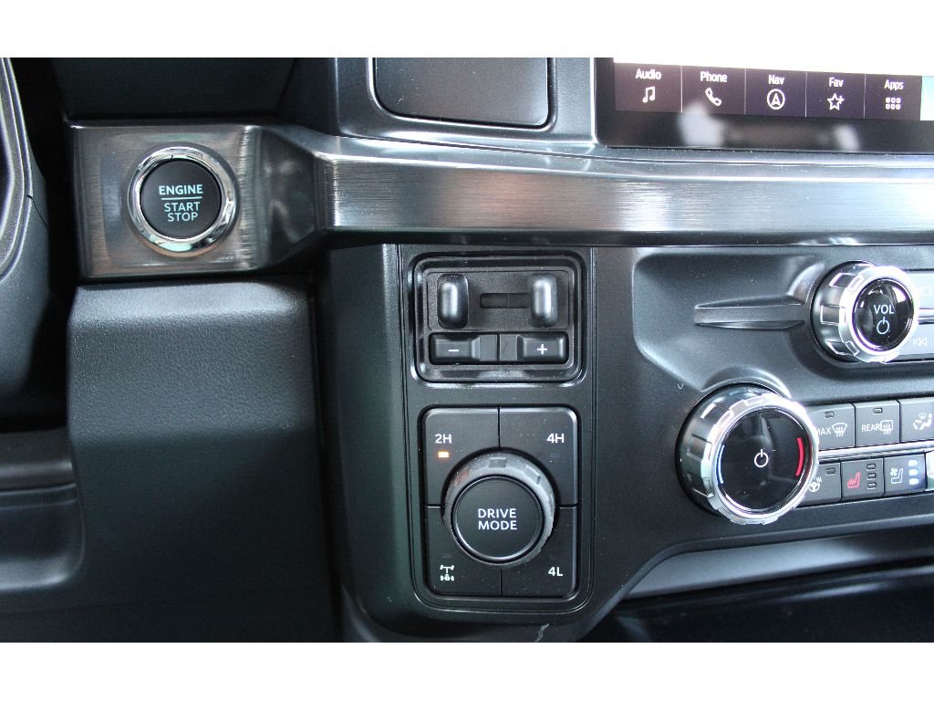 New 2026 Glacier Gray Metallic Tri-Coat Ford LARIAT image 8