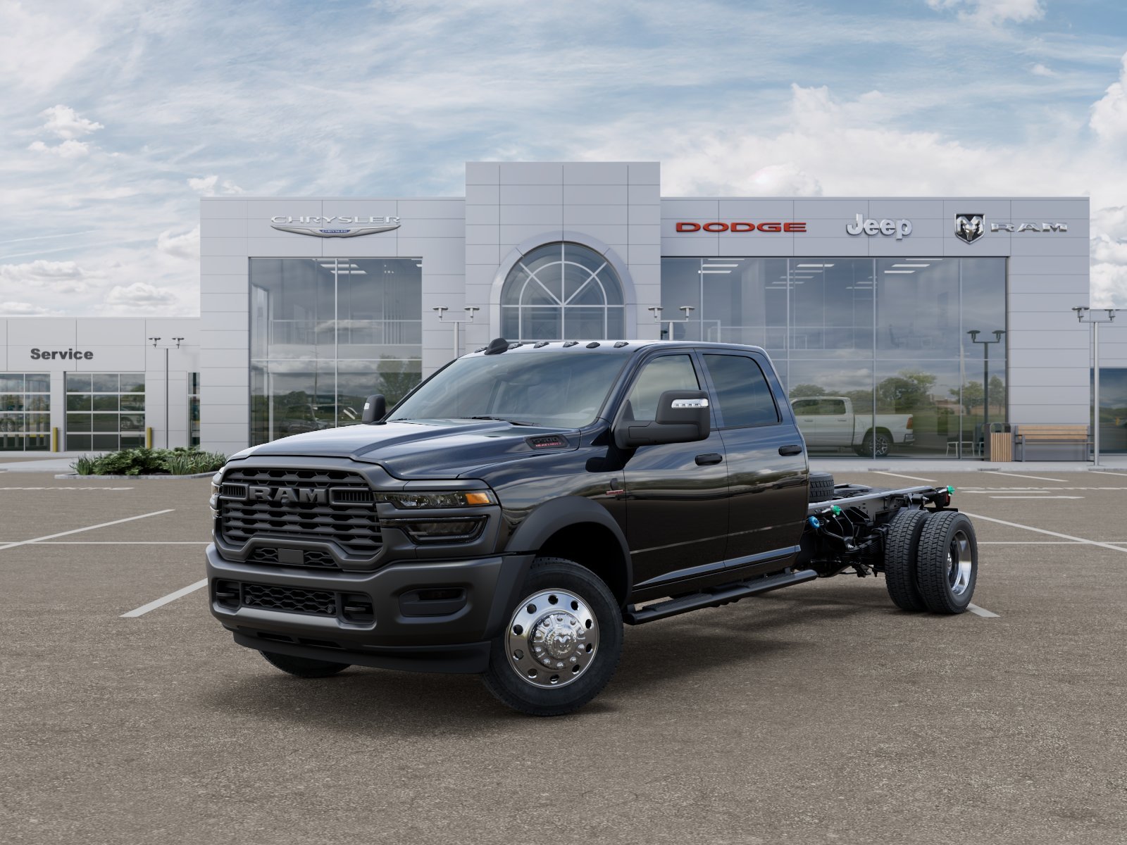 New 2026 Diamond Black Crystal Pearl-Coat Exterior Paint RAM Tradesman image 27