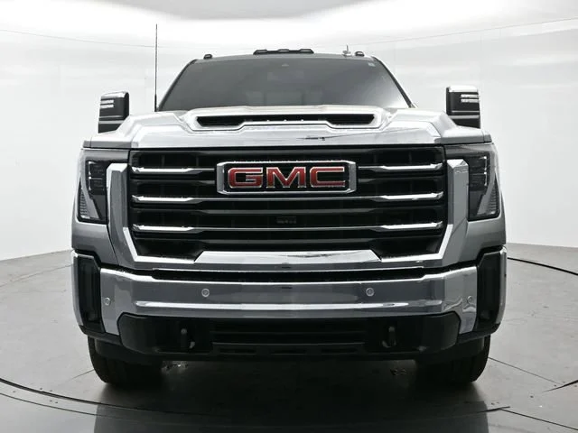 Used 2024 Sterling Metallic GMC SLT image 2