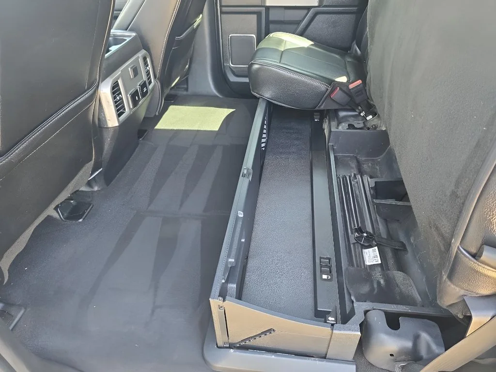 Used 2021 Carbonized Gray Metallic Ford LARIAT image 15