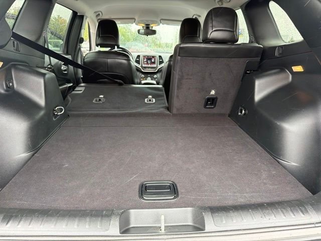 Used 2020 Gray Jeep Trailhawk image 20