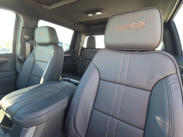 Used 2026 Gray Chevrolet High Country image 30