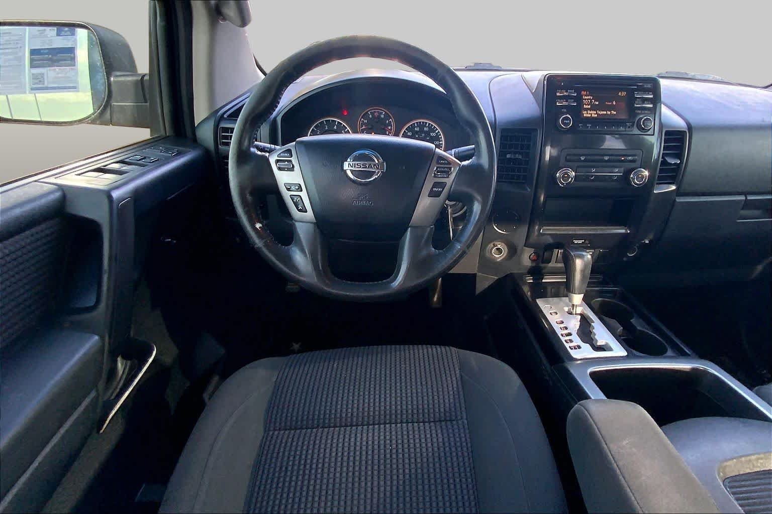 Pre-Owned 2014 Nissan Titan SV