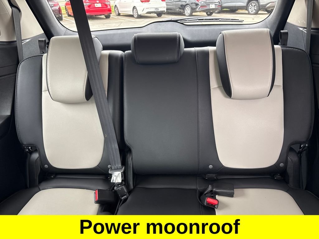 Used 2025 Silver Honda Elite image 38