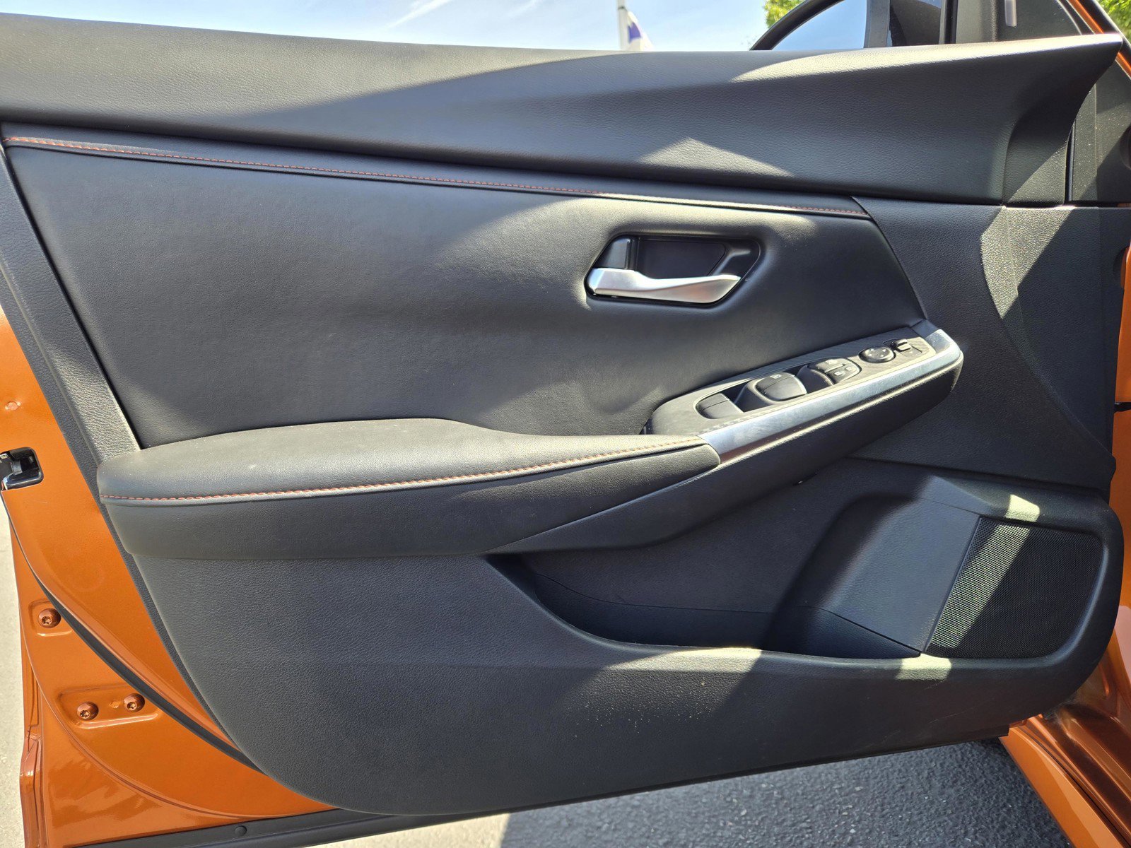 Used 2024 Monarch Orange Metallic/Super Black Nissan SR image 17