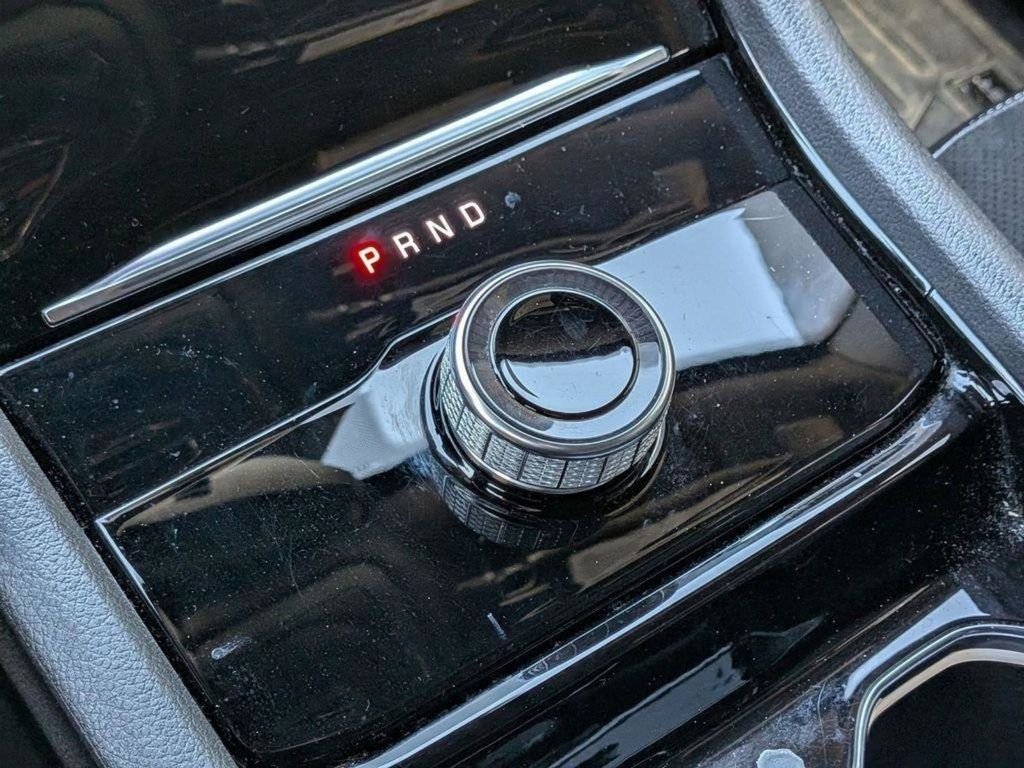 Used 2023 White Jeep Altitude X image 17