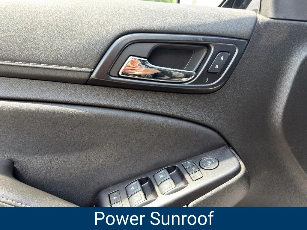 Used 2019 Black Chevrolet Premier image 28