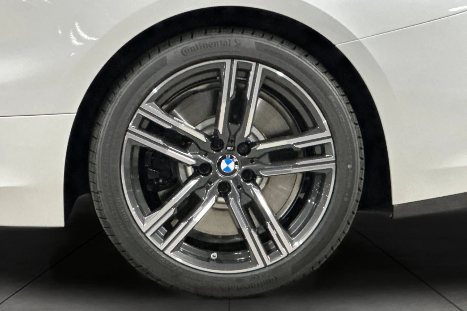 2026 BMW 8 Series 840i - Photo 23