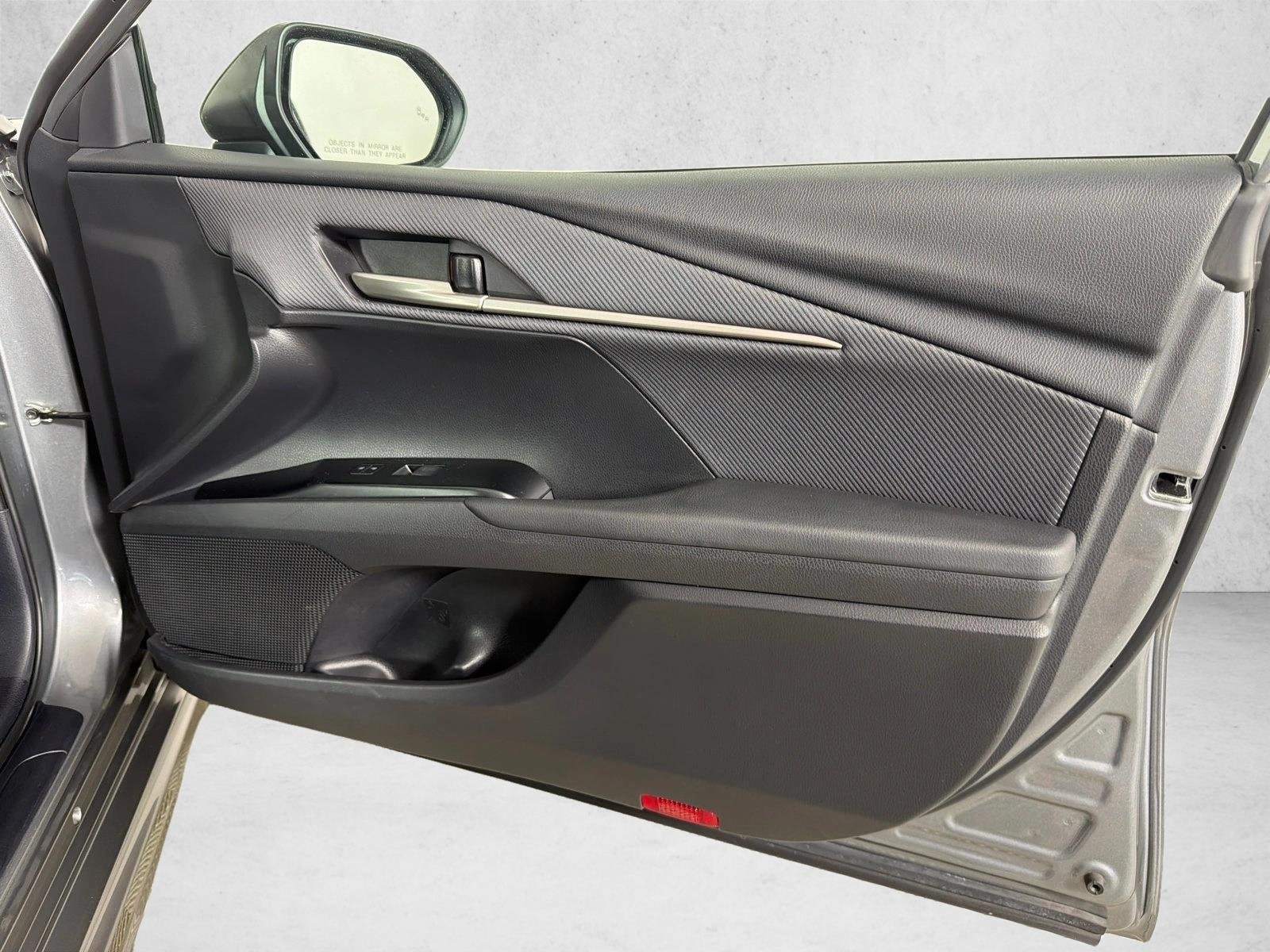 Used 2025 Heavy Metal Toyota SE image 14