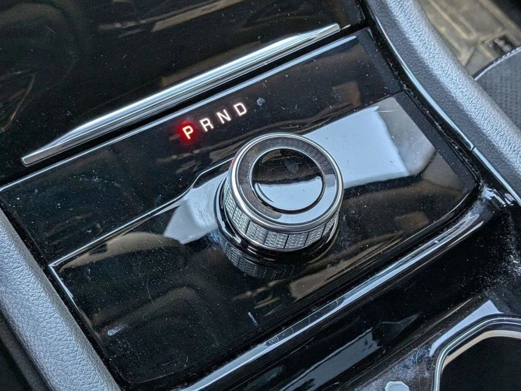 Used 2023 White Jeep Altitude X image 17