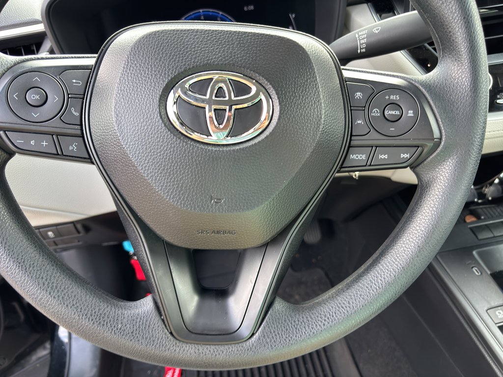 Used 2026 Jet Black Toyota L image 6