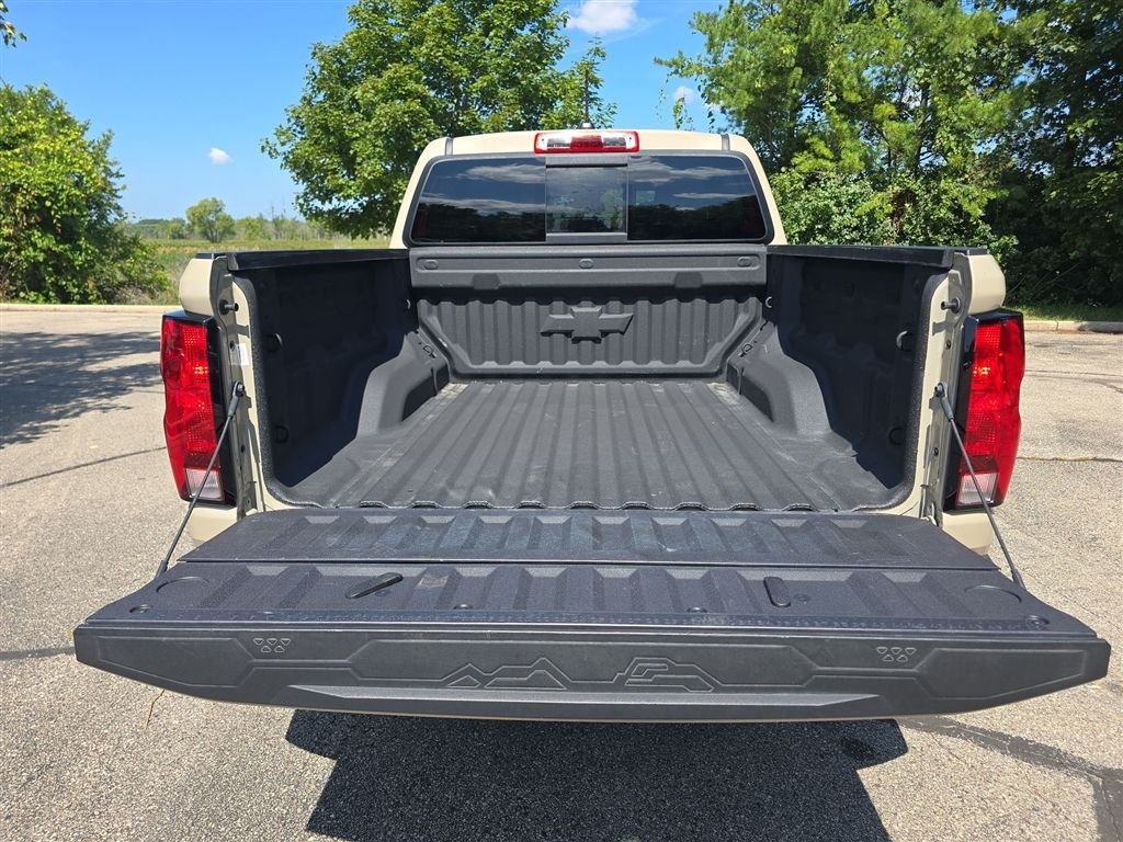 Used 2024  Chevrolet Trail Boss image 12