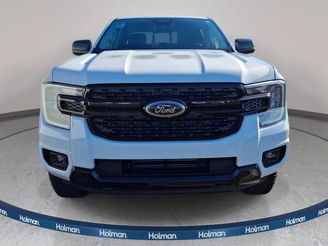 New 2026 Oxford White Ford XLT image 2