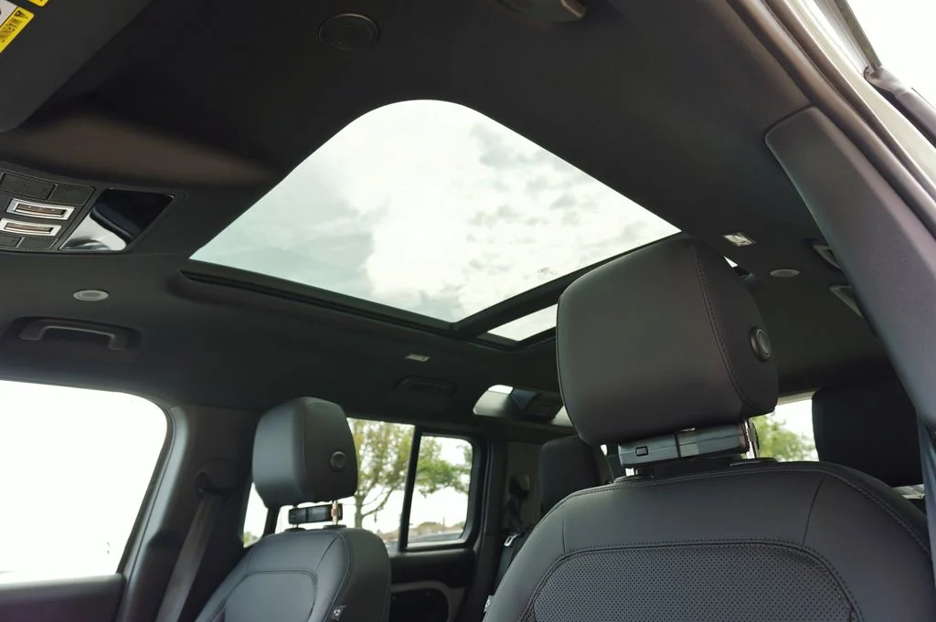 New 2026 Borasco Grey Land Rover S image 14