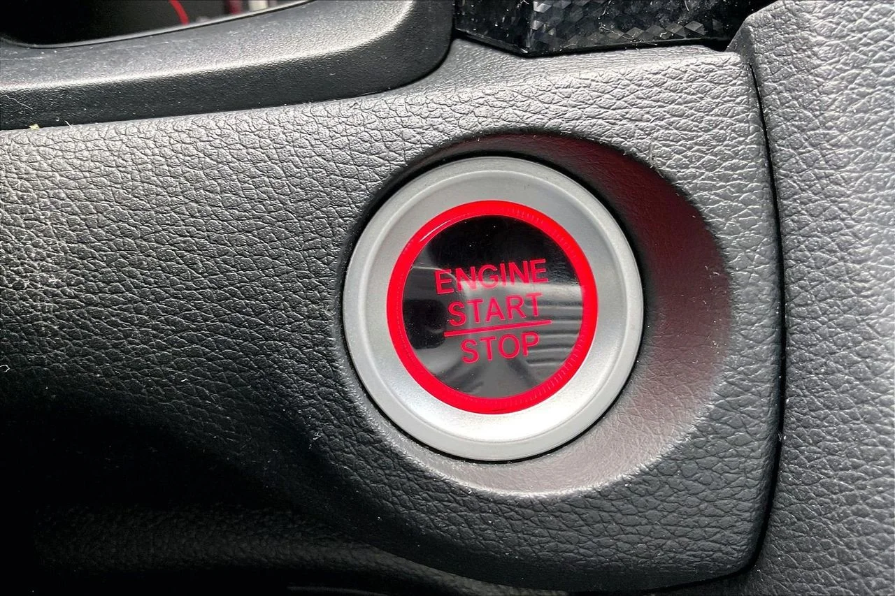 Used 2021  Honda Sport image 25