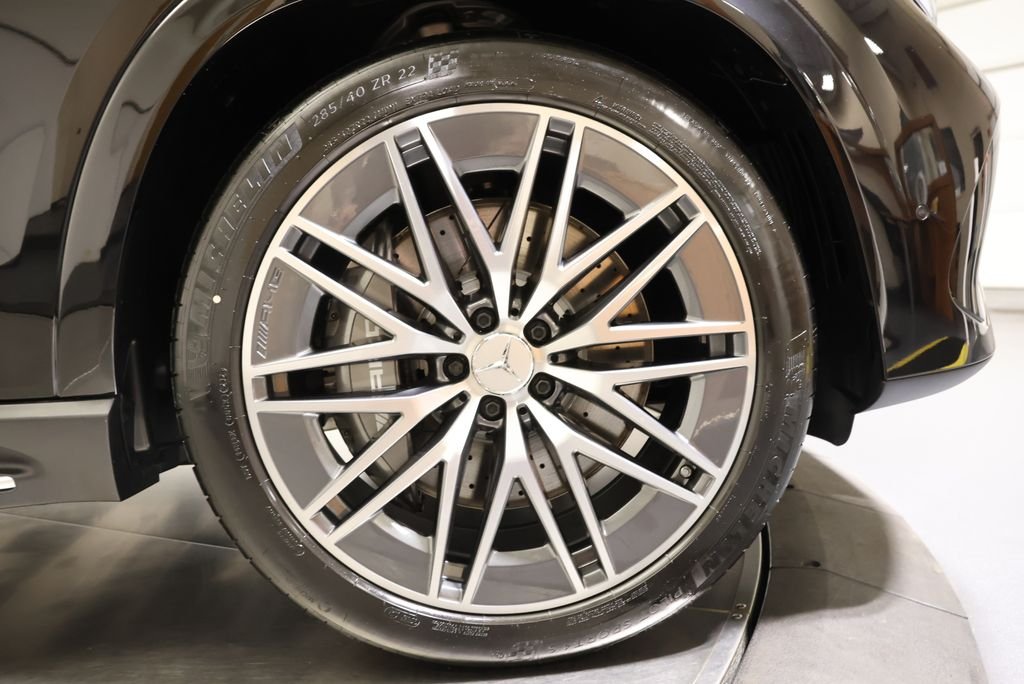 New 2027 Obsidian Black Metallic Mercedes-Benz  image 16