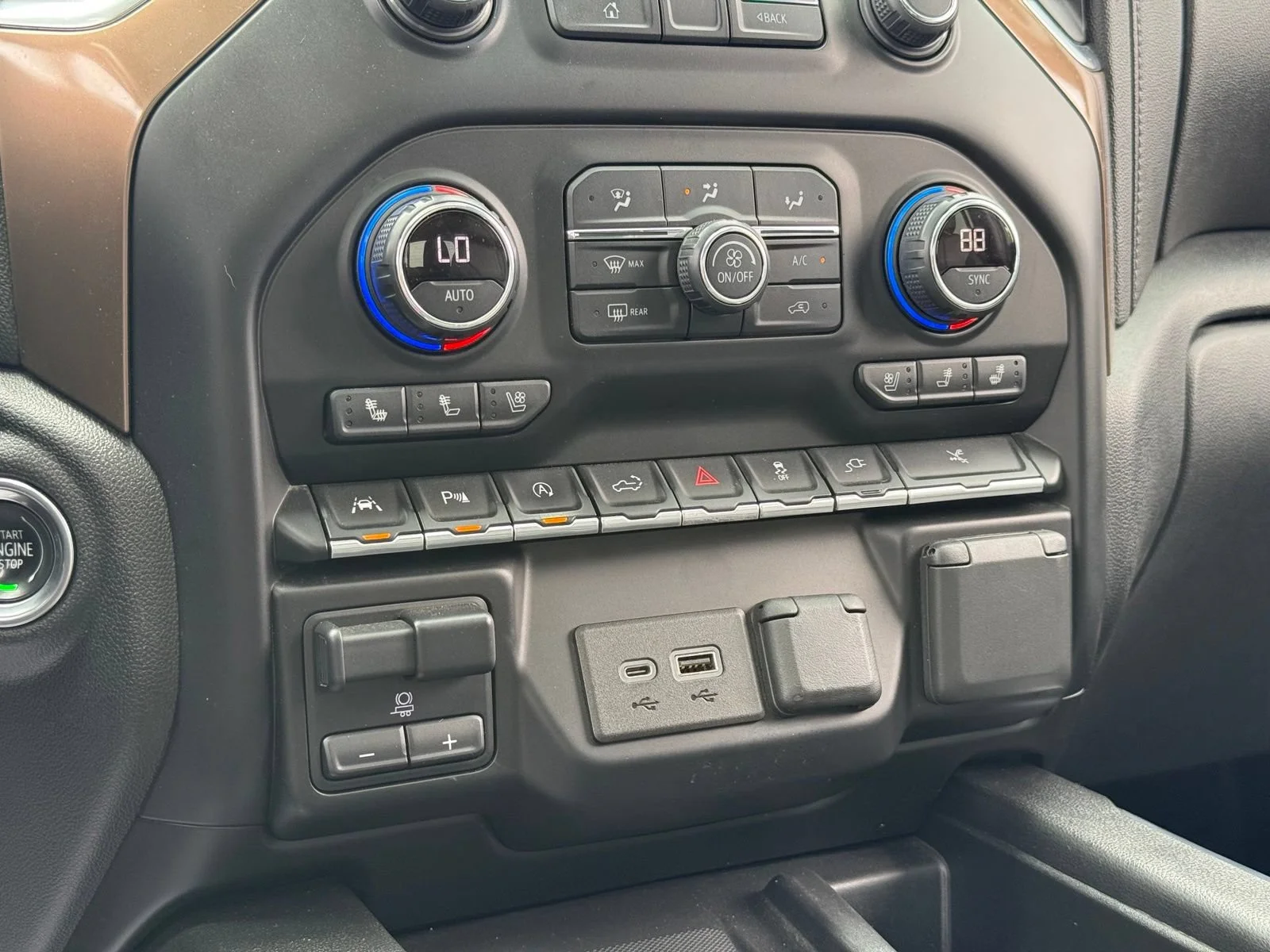 2020 Chevrolet Silverado 1500 High Country - Photo 29