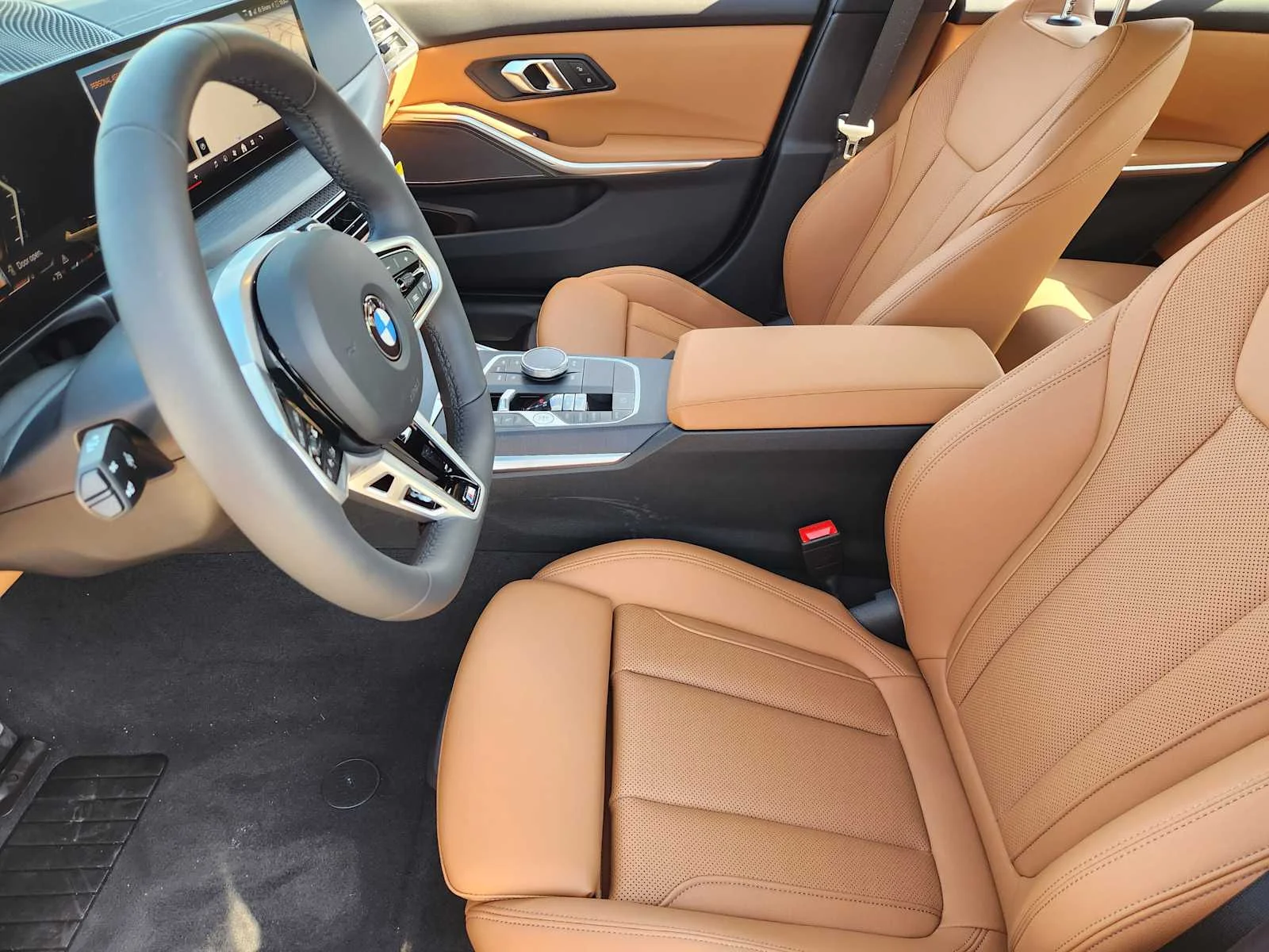 New 2026 Portimao Blue Metallic BMW 330i NA image 4