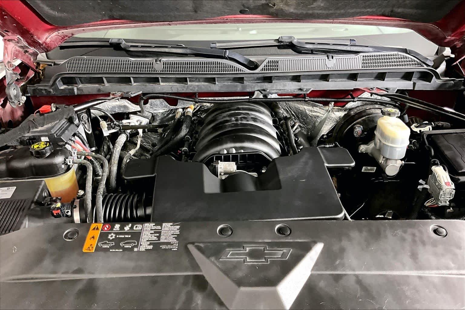 Used 2018 Cajun Red Tintcoat Chevrolet LTZ image 30