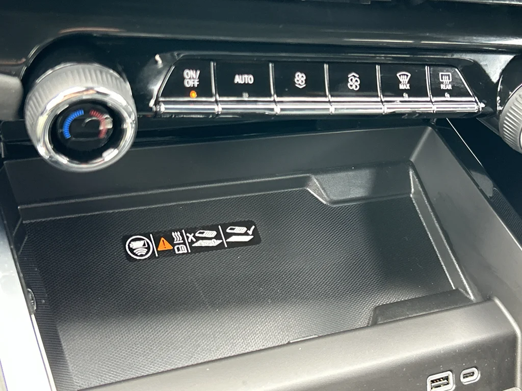 2026 Chevrolet Tahoe RST - Photo 28