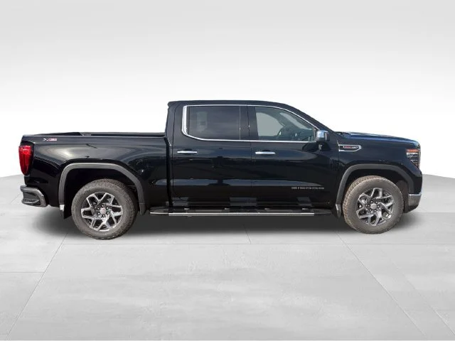 New 2026 Onyx Black GMC SLT image 7