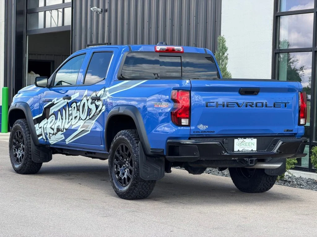 Used 2025 Blue Chevrolet Trail Boss image 3