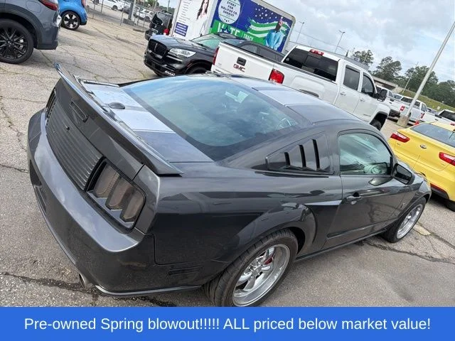 Used 2008 Gray Ford GT Premium image 8
