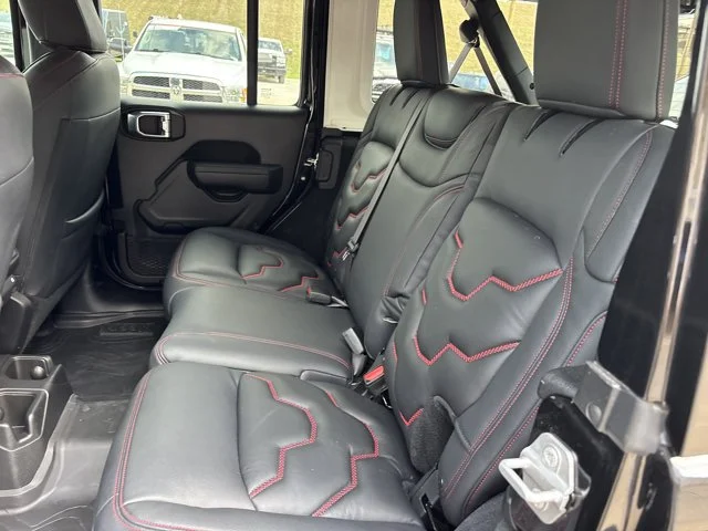 2025 Jeep Wrangler 4-Door Willys - Photo 18
