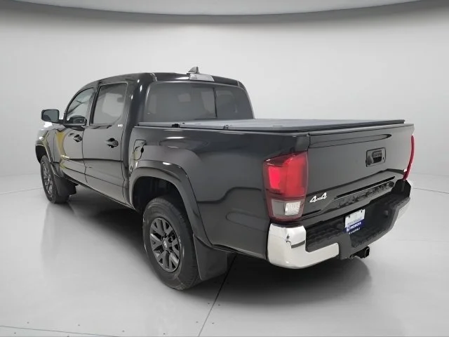 Used 2021 Midnight Black Metallic Toyota SR5 image 4