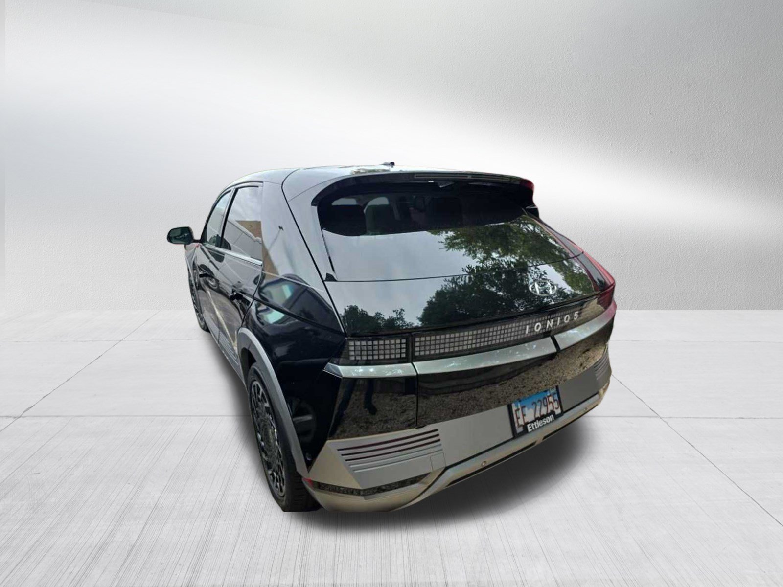 2023 Hyundai IONIQ 5 Limited - Photo 6