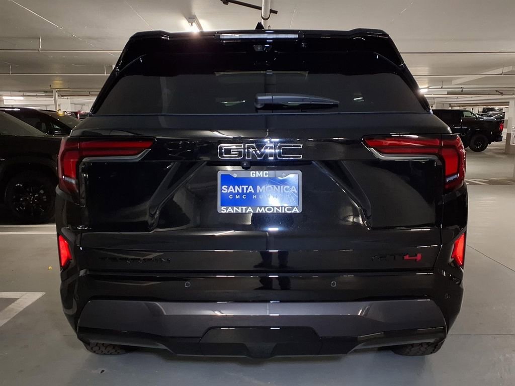 2026 GMC Terrain AT4 - Photo 8