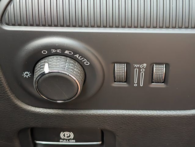 New 2026 High Gloss Black Exterior Paint Jeep Limited Reserve image 24