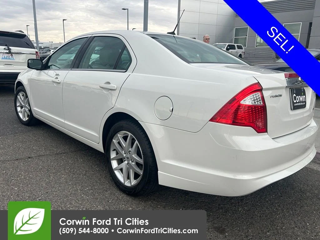 Used 2012 White Ford SEL image 8