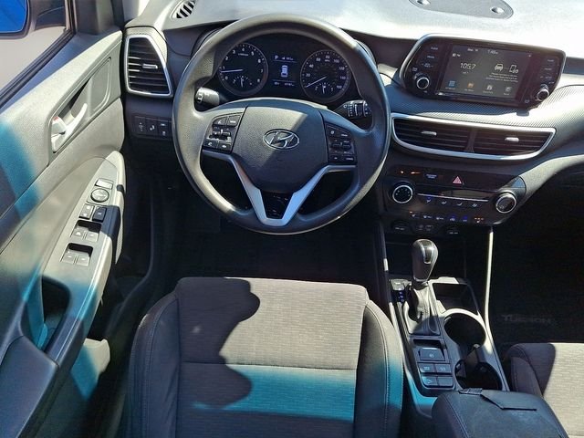 Used 2020 Blue Hyundai Value image 11