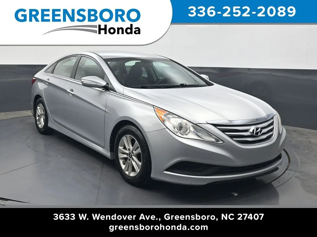2014 Hyundai Sonata GLS I4 A/T's photo
