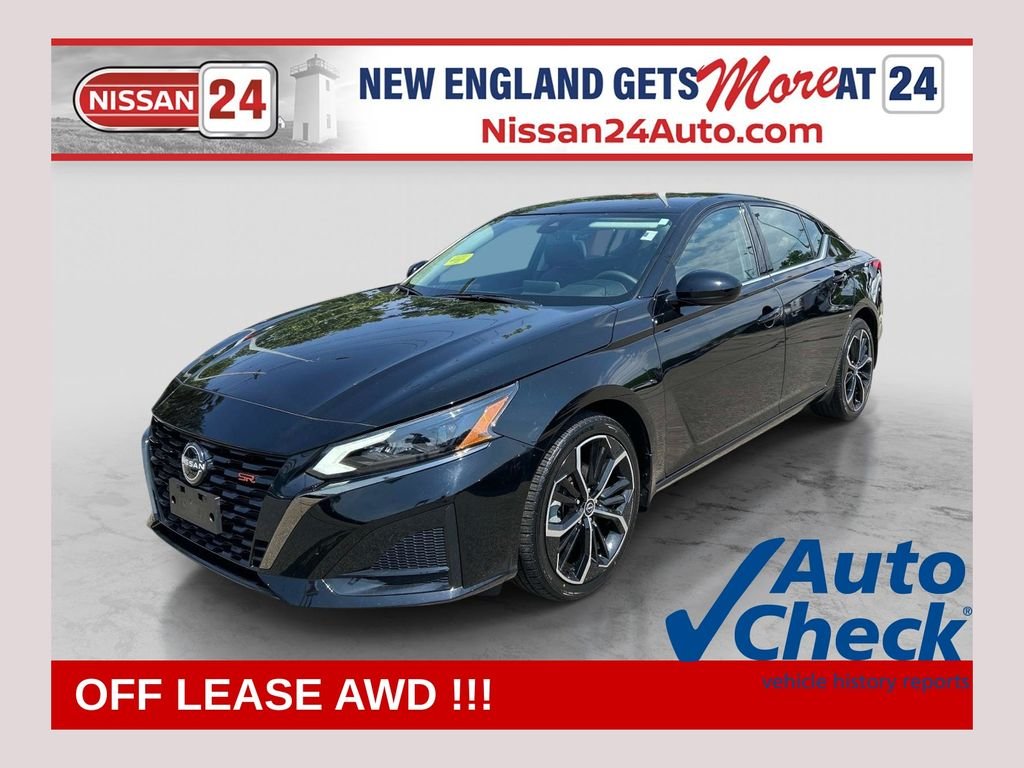 Used 2023 Black Nissan 2.5 SR image 1