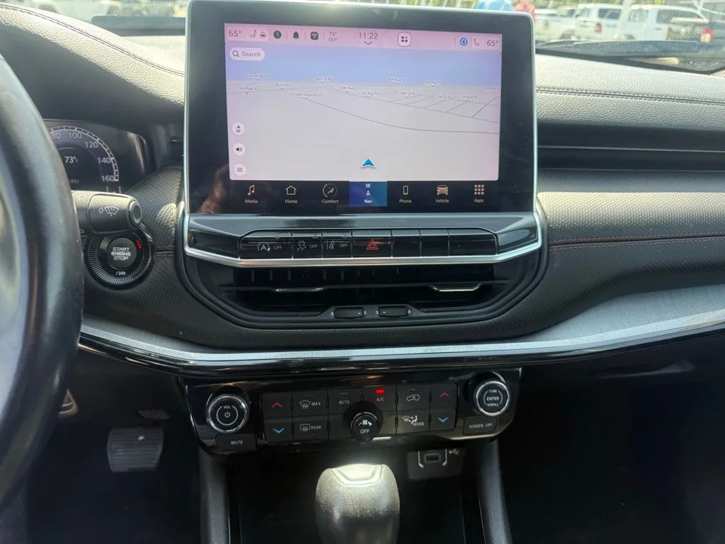 Used 2022 Black Jeep Trailhawk image 18
