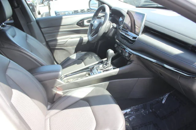 Used 2025 White Jeep Altitude Special Edition image 33
