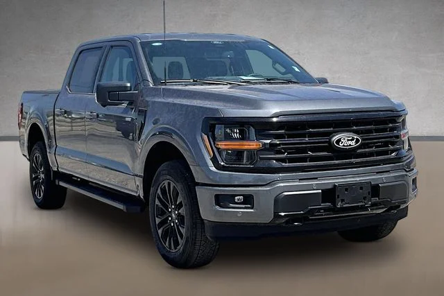 New 2026 Gray Ford XLT image 2