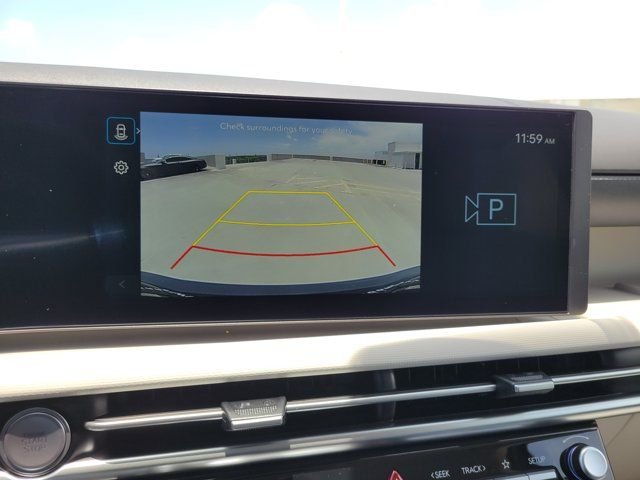 New 2026 White Hyundai SEL FWD image 13