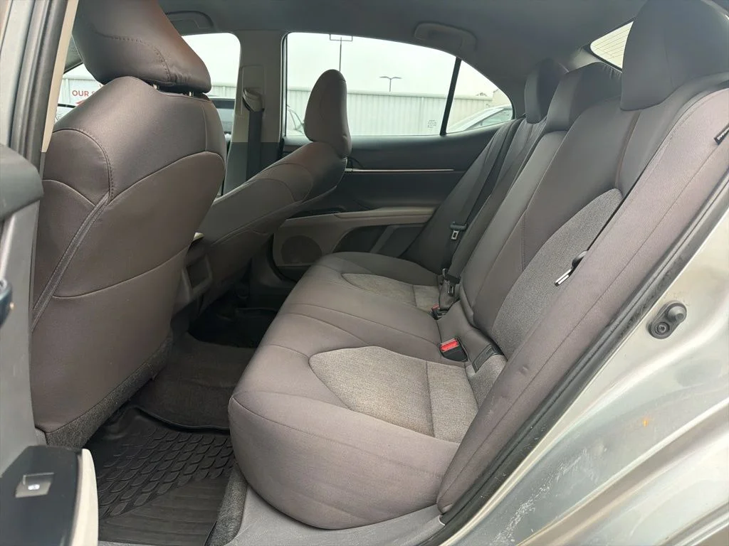 Used 2019 Silver Toyota LE image 24