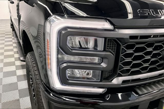 2025 Ford F-250 Super Duty XL - Photo 33