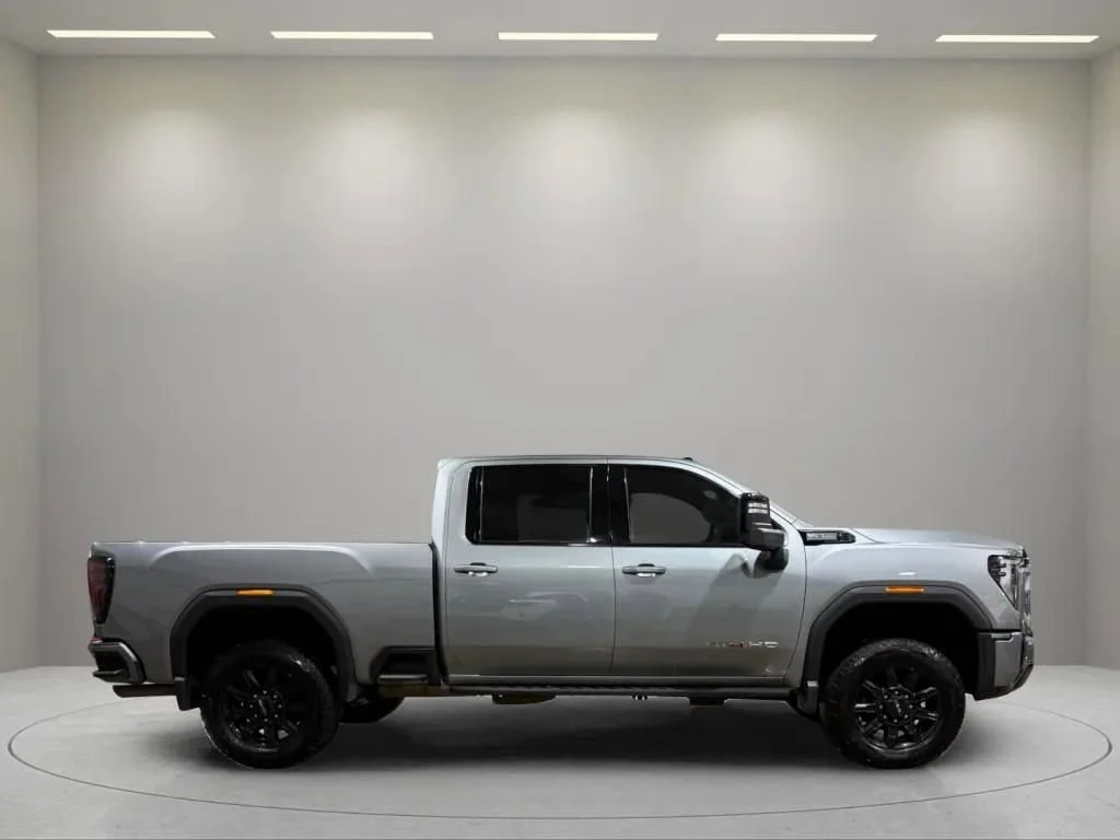 Certified Used 2024 Sterling Metallic GMC AT4 image 7