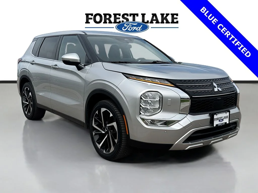 2022 Mitsubishi Outlander SE S-AWC's photo