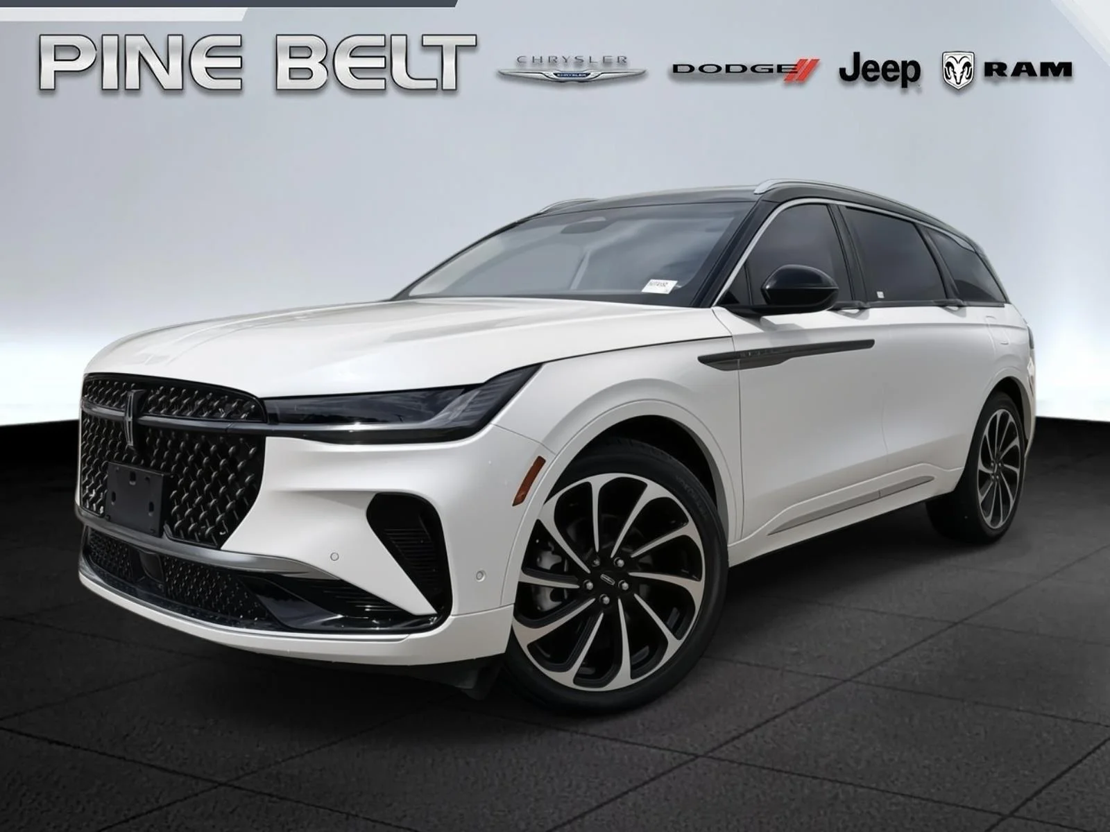 2024 Lincoln Nautilus Black Label AWD's photo