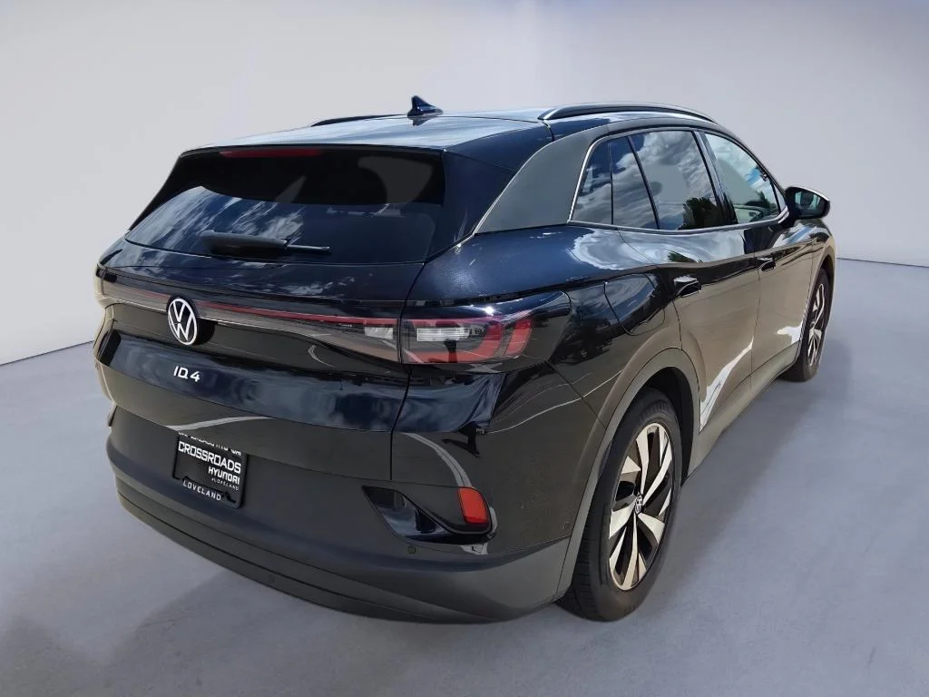 Used 2024 Deep Black Pearl Volkswagen Standard image 6
